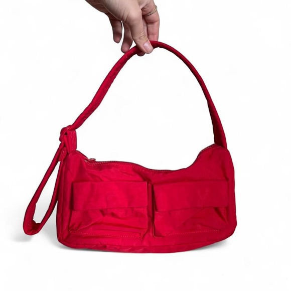Baggu red shoulder bag with adjustable straps - Picture 1 of 5